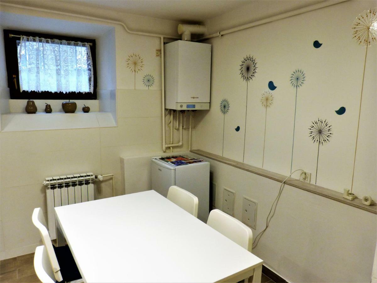 Apartman La Linea - Free Parking Zagreb Bagian luar foto